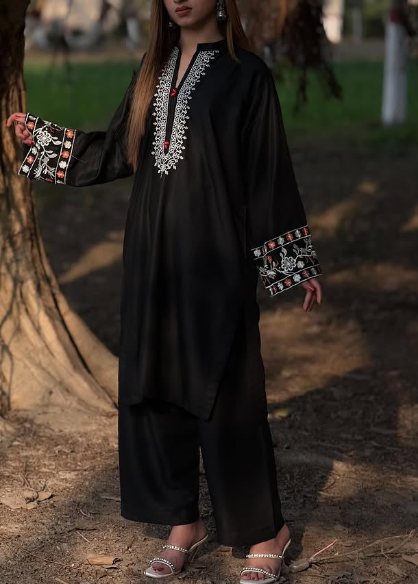 komal Embroidered 2 pc