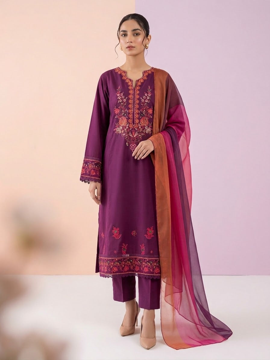 Mahira –   Maroon Embroidered 3 pc