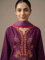Mahira –   Maroon Embroidered 3 pc