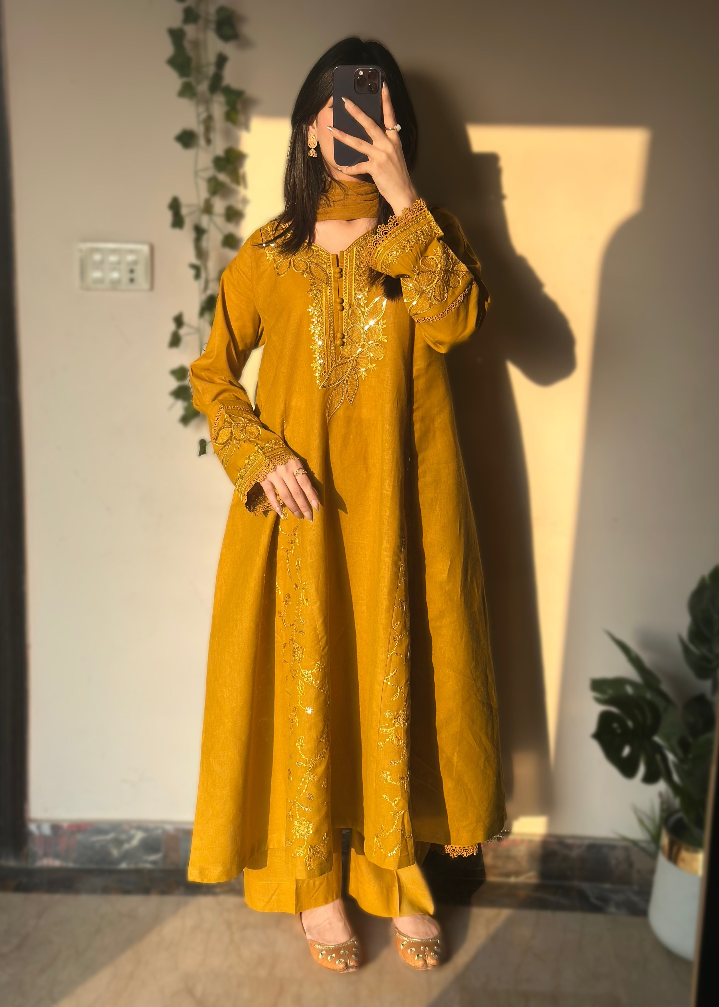 Heer  Frock Embroidered 3 pc