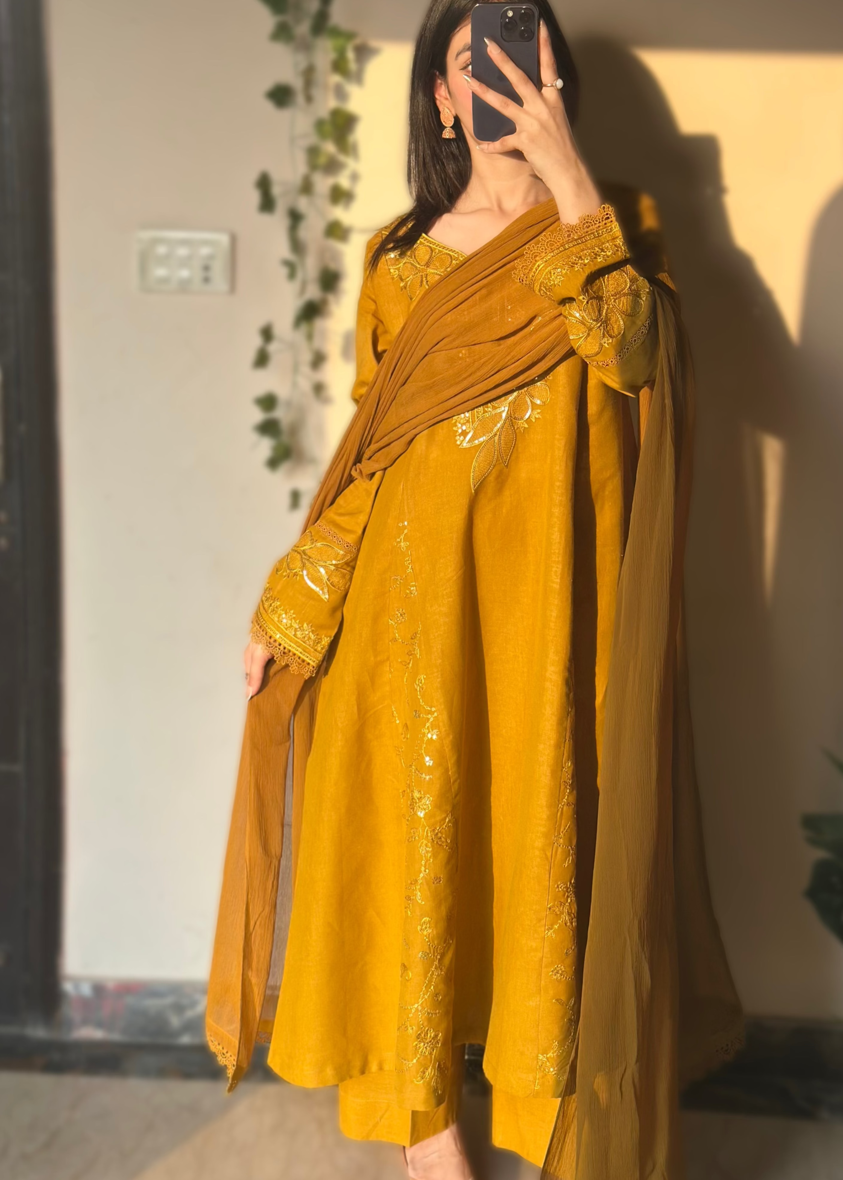 Heer  Frock Embroidered 3 pc