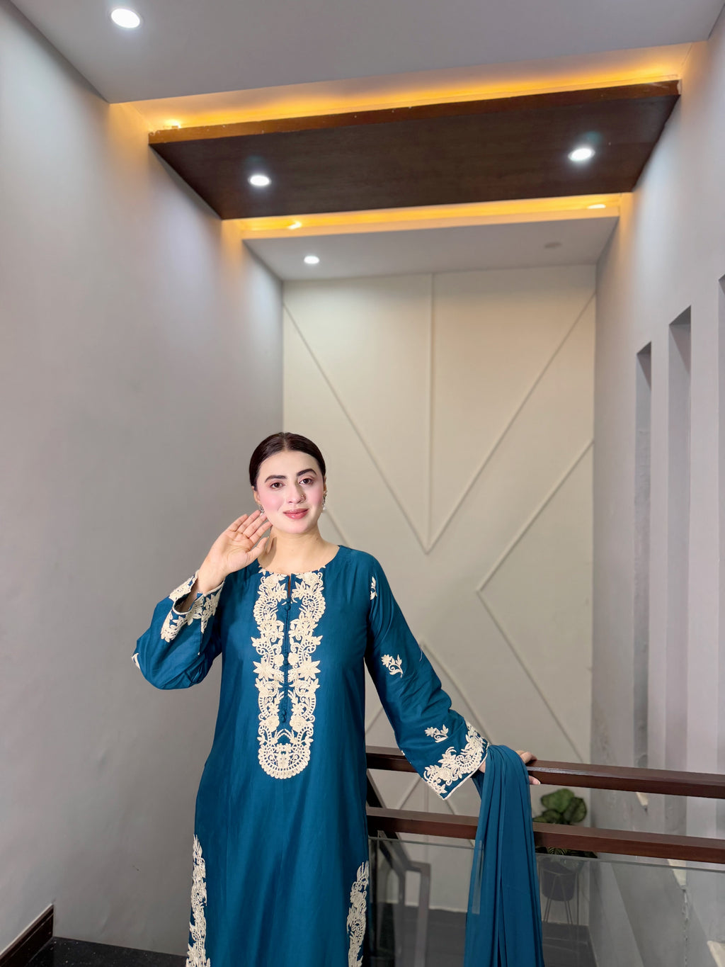 Zareen Embroidered 3 pc