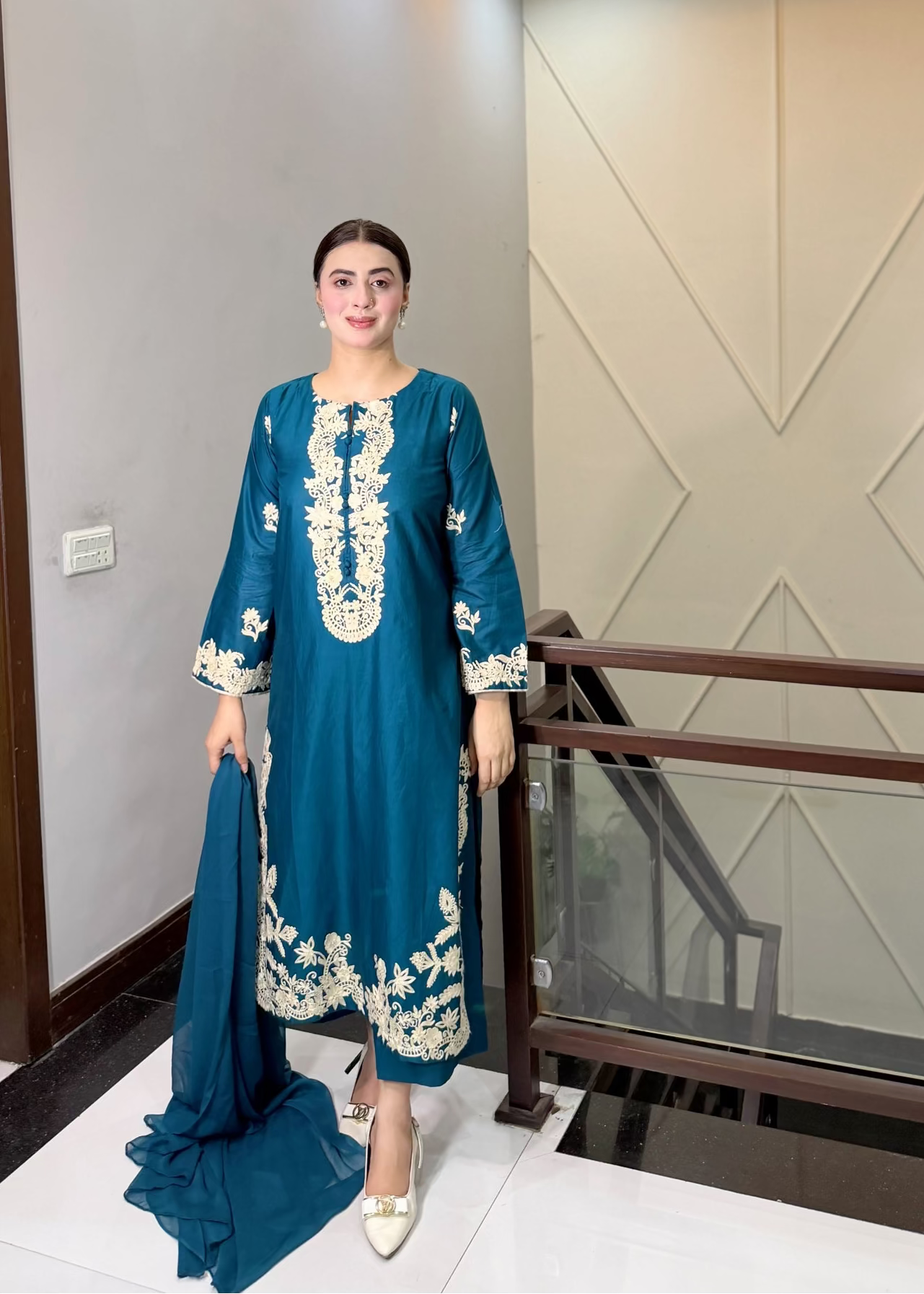 Zareen Embroidered 3 pc