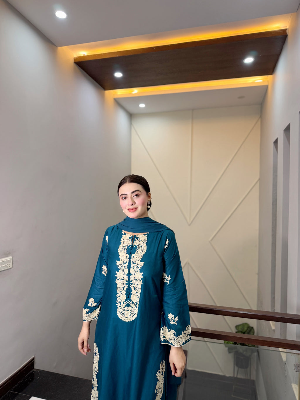 Zareen Embroidered 3 pc