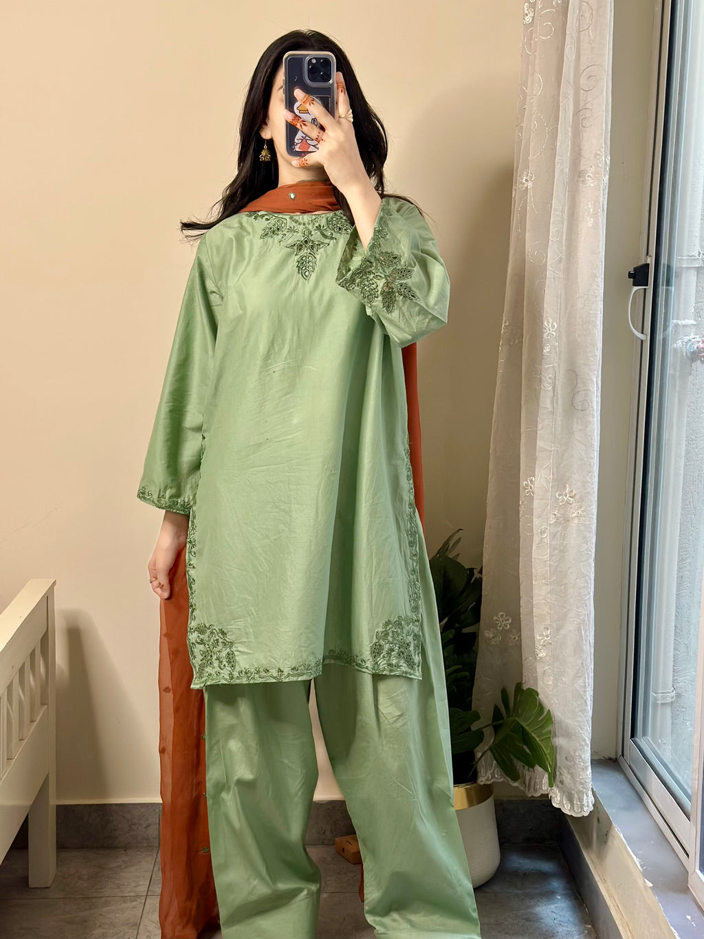Hayat - 3pc (Short Shirt with Farshi Shalwar)