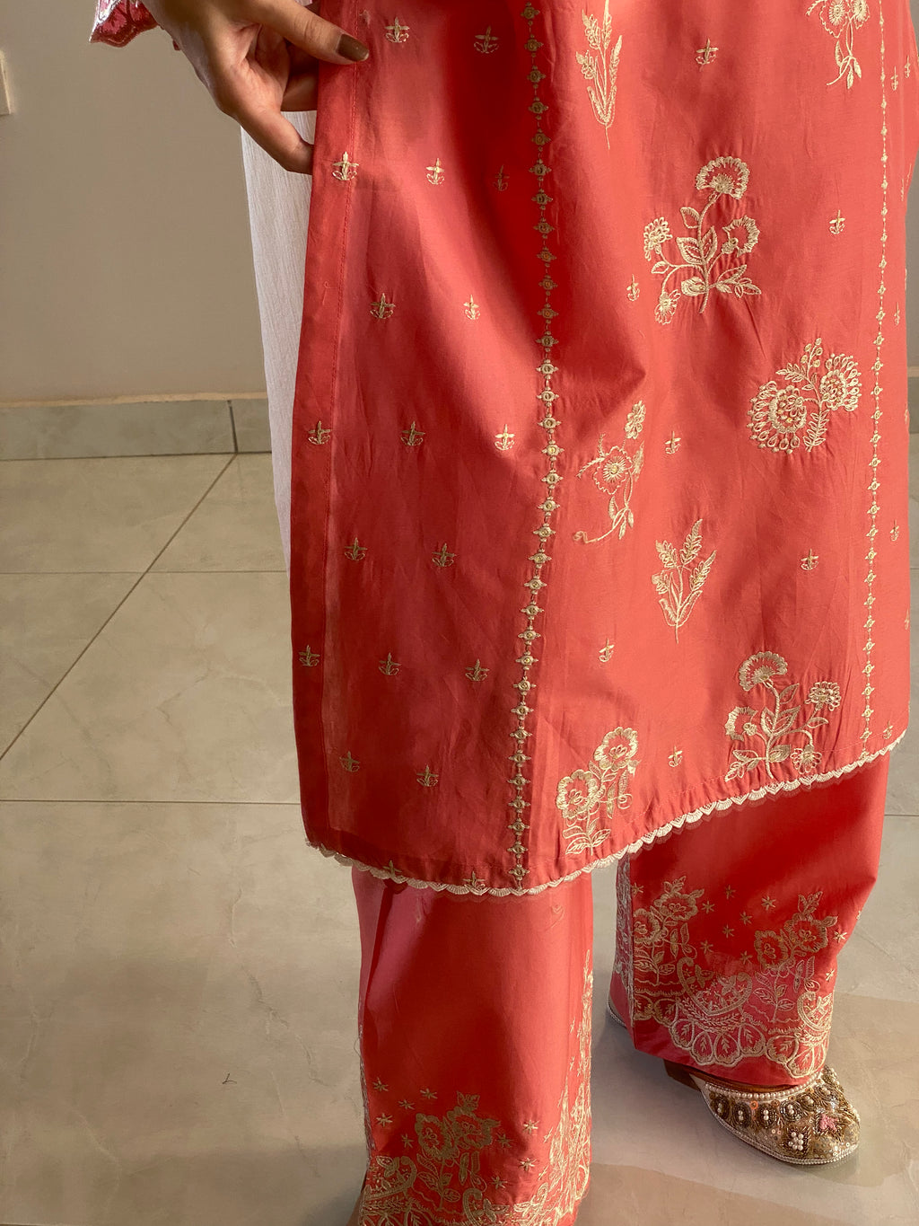 Inaya Embroidered 3PC
