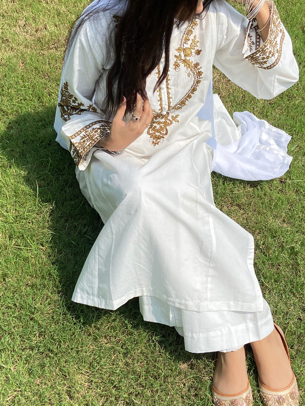 Naina Embroidred 3-Piece Suit