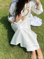 Naina Embroidred 3-Piece Suit