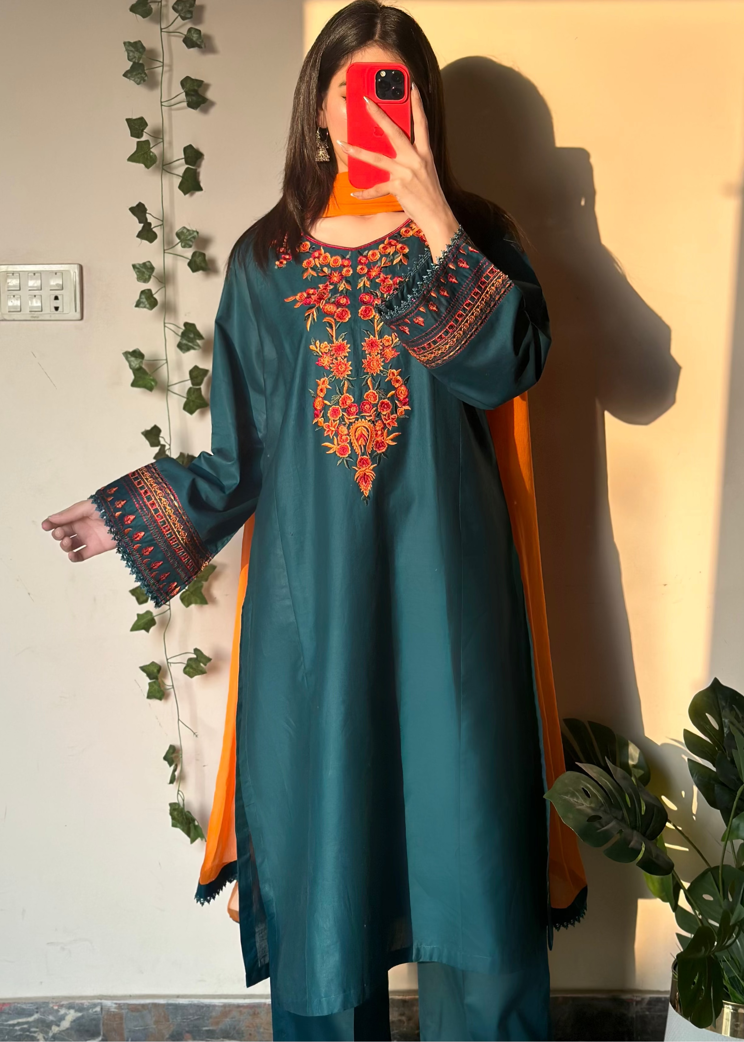 Maheen  Embroidered 3 pc