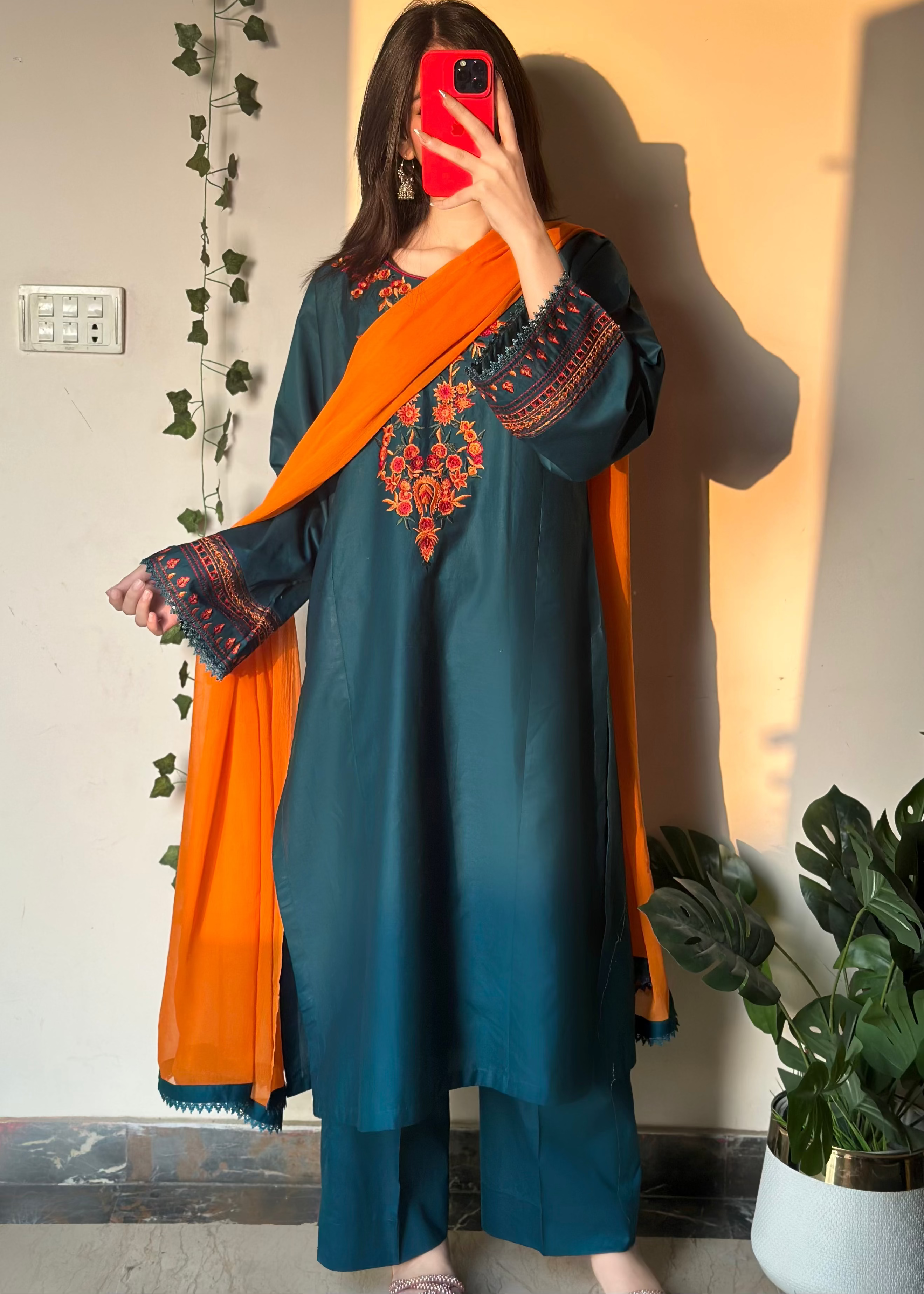 Maheen  Embroidered 3 pc
