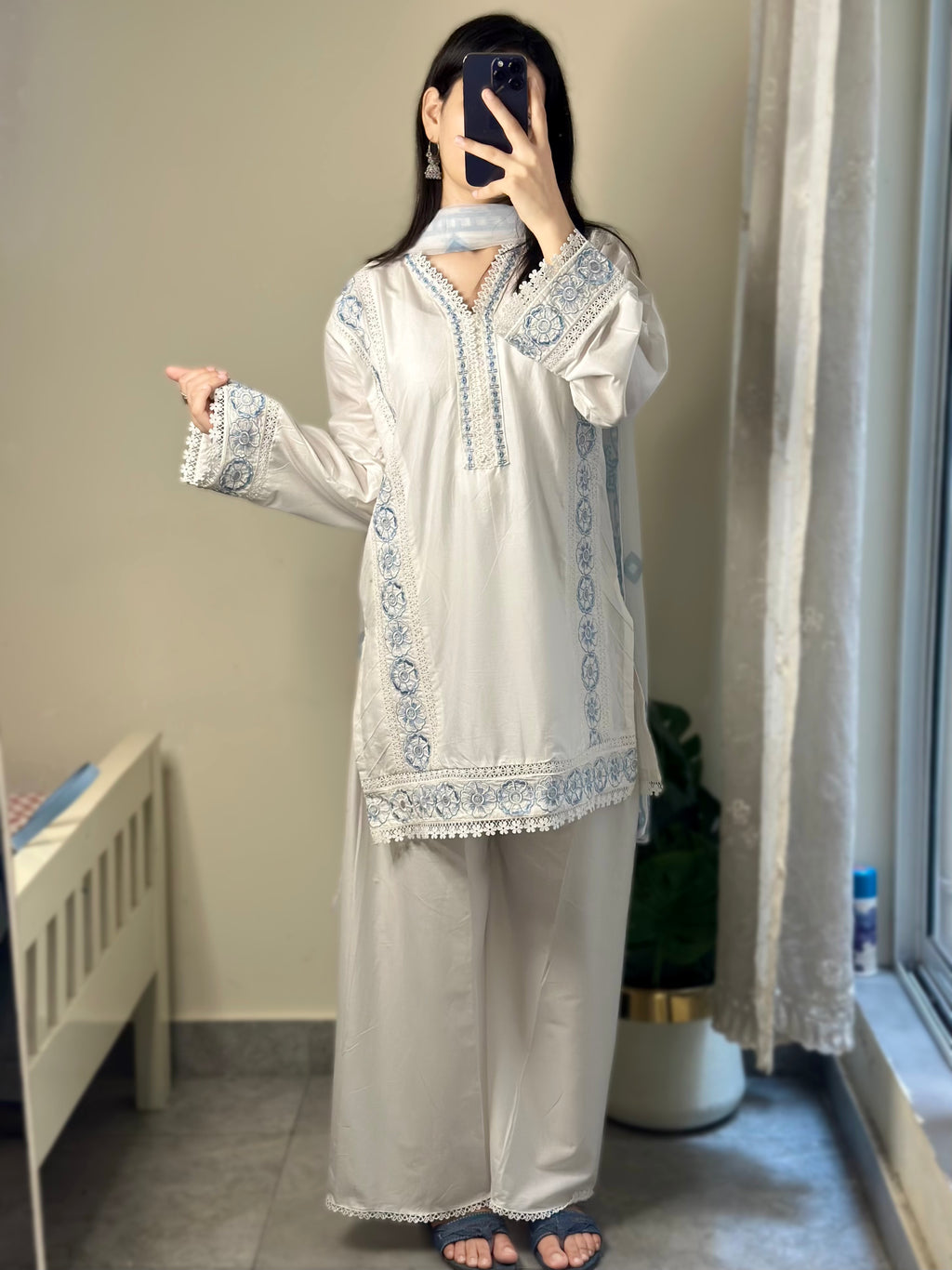Moon white Embroidered 3PC