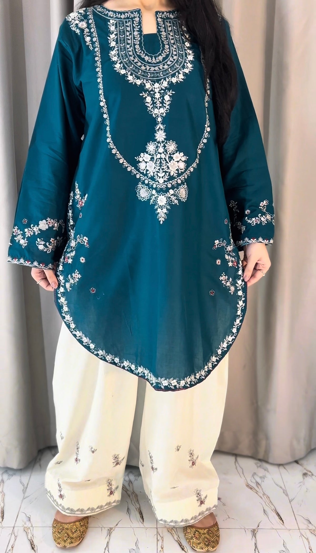Mehnaaz - 2Pc (Short Shirt with Farshi Shalwar)
