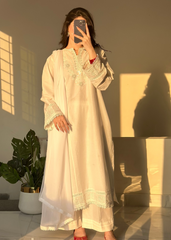 White Suit 3 pc  (26NS040)