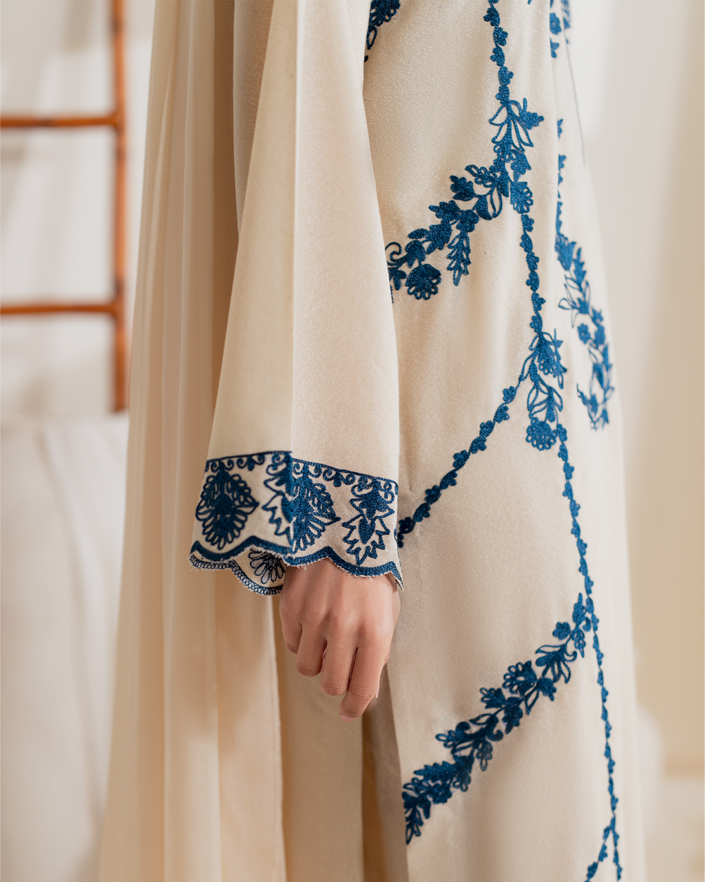 Moon off white Embroidered 3PC