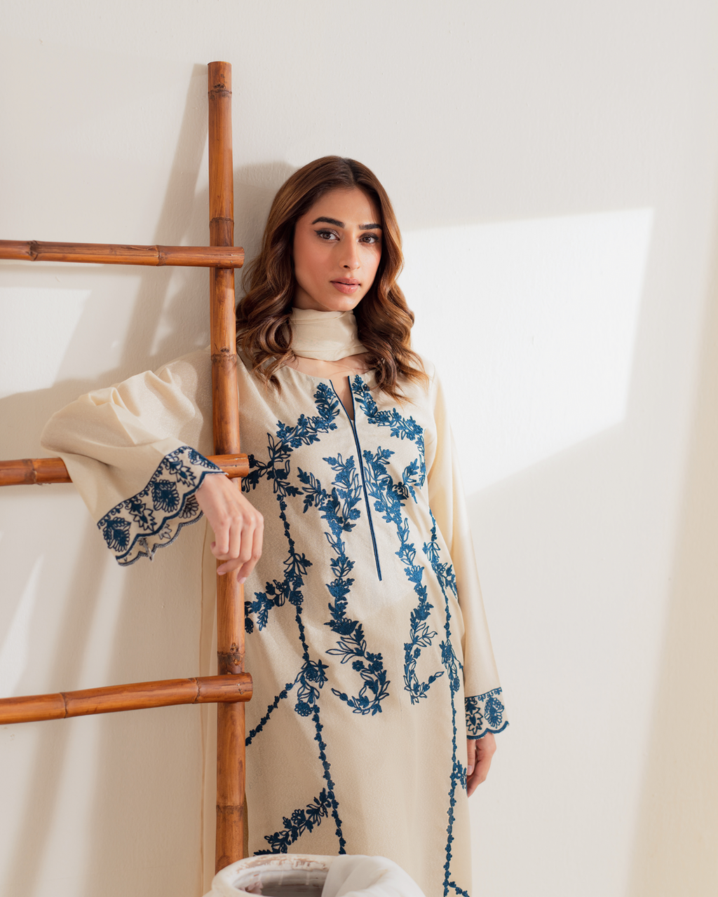 Moon off white Embroidered 3PC
