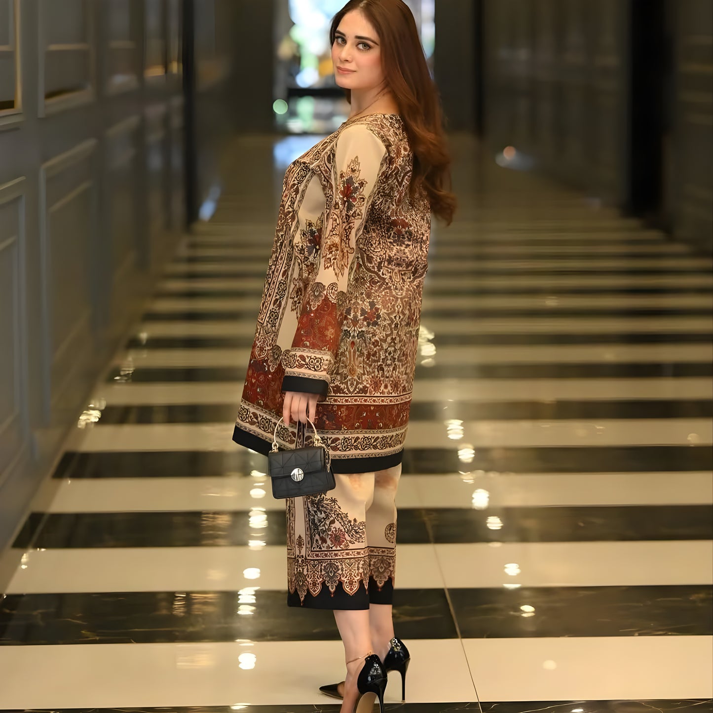 Royal Grace 2 piece printed creab fabric