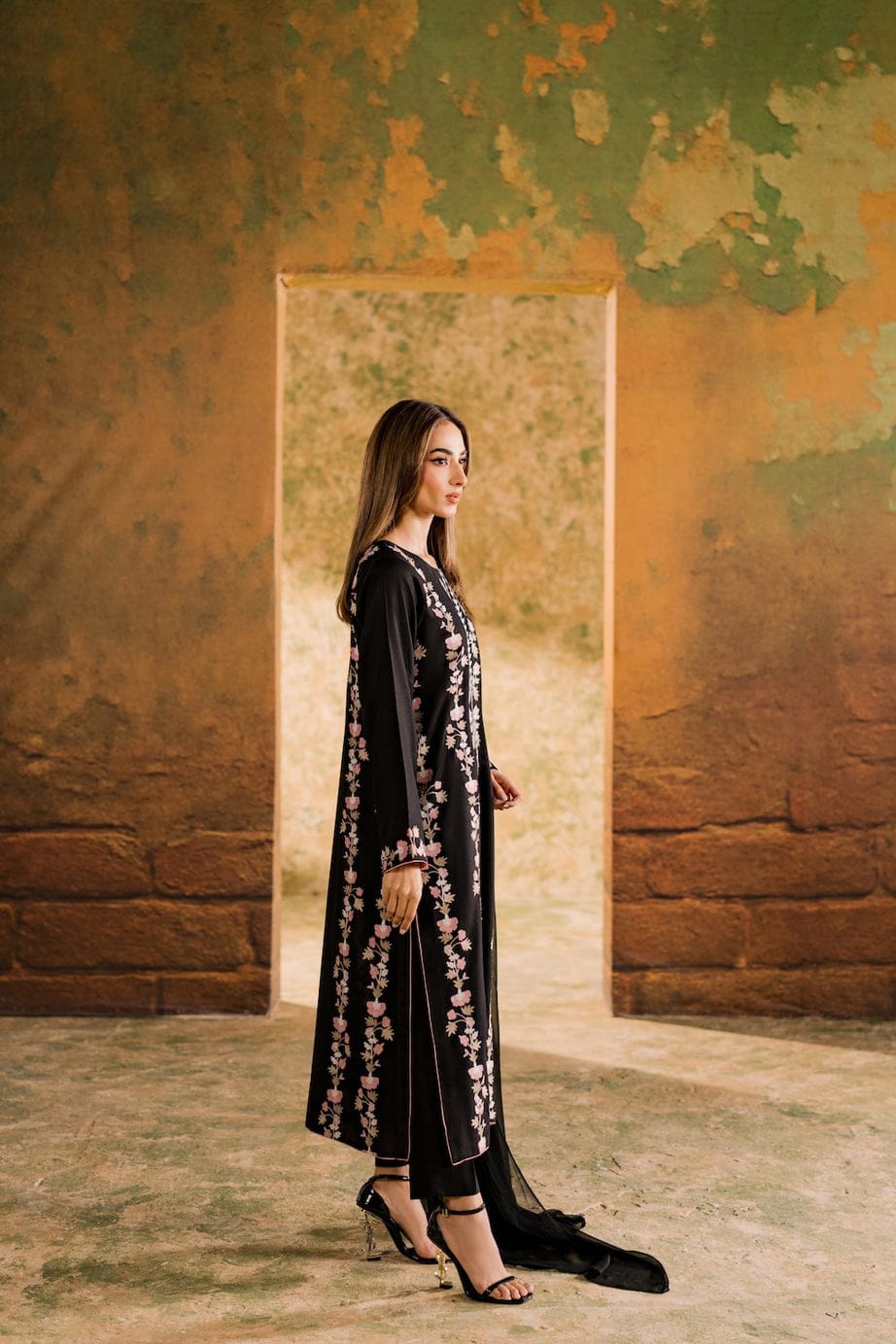Dark Rose Black Embroidered 3 pc