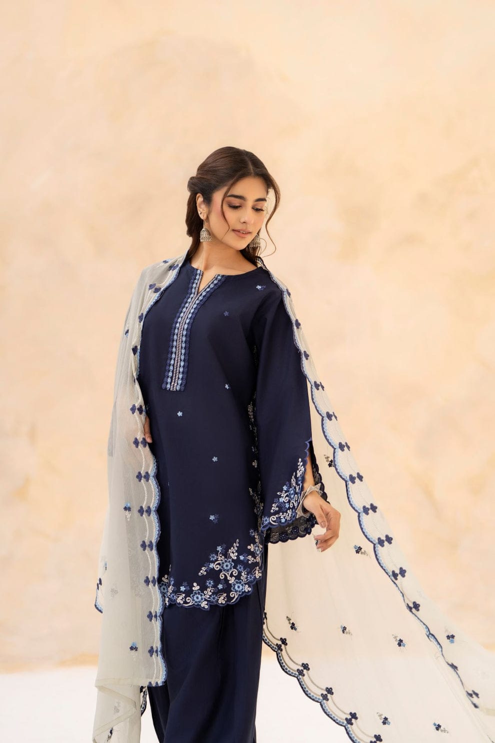 Deep navy blue  Embroidered 3-Pc (Short Shirt & Farshi Shalwar)
