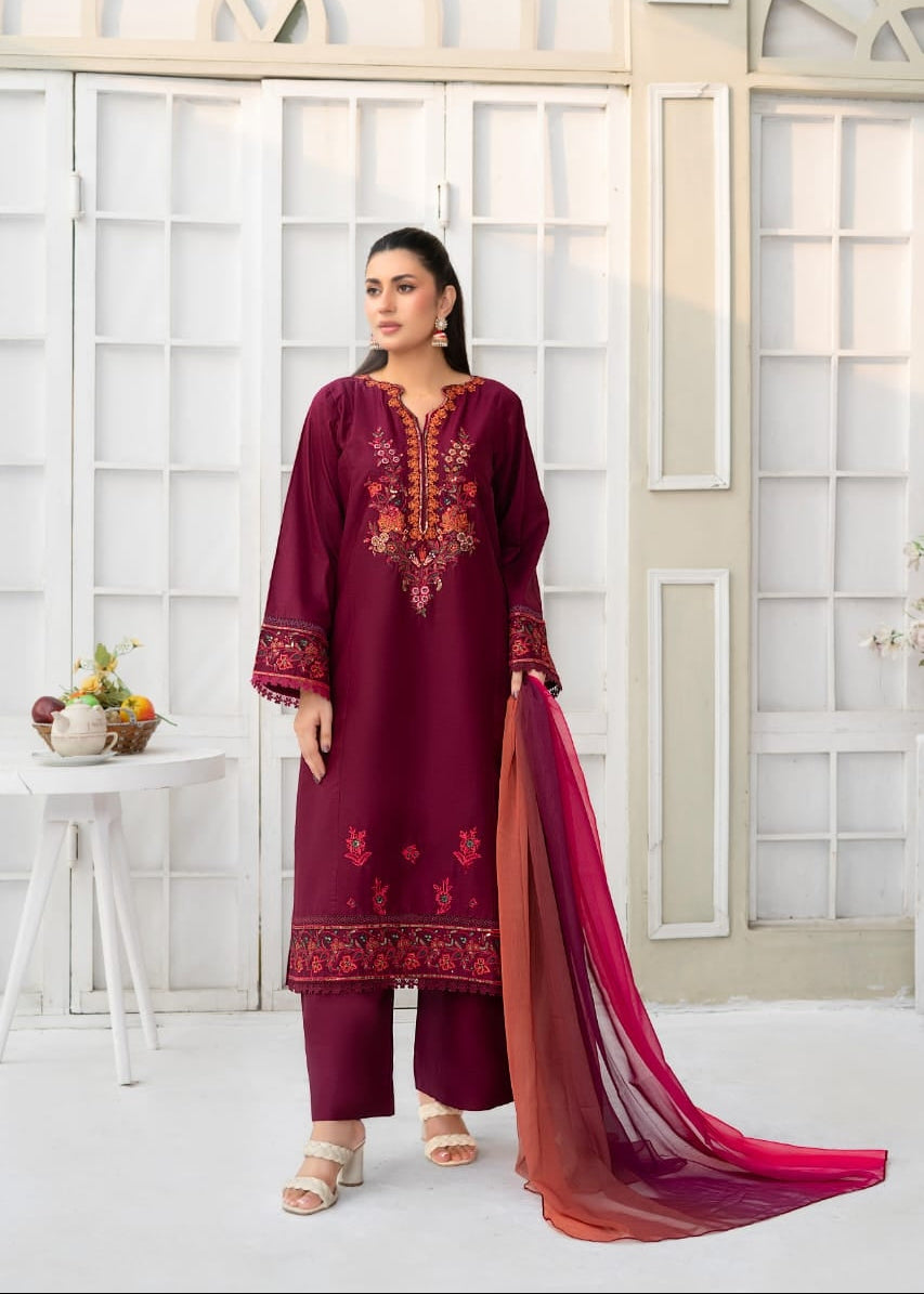 Mahira –   Maroon Embroidered 3 pc (26NS019)